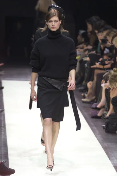 Look 37